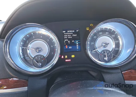 2012 Chrysler 300 Limited from USA, damaged, VIN 2C3CCACGXCH252944